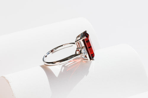 Velvet Flame - Garnet Ring