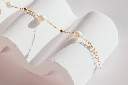 Golden Luminescence Bracelet