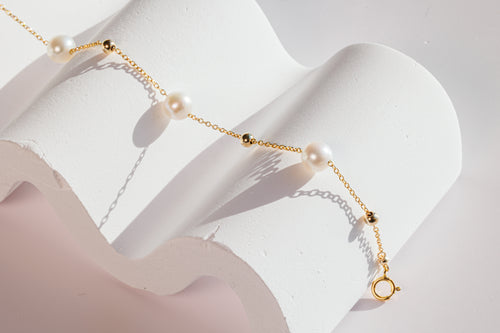 Golden Luminescence Bracelet