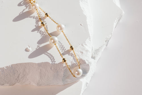 Golden Luminescence Bracelet