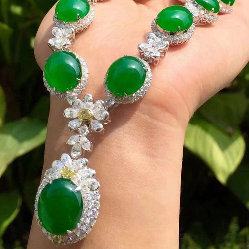 Jadeite 101: History, Meaning, and the Secret of “种·水·色”