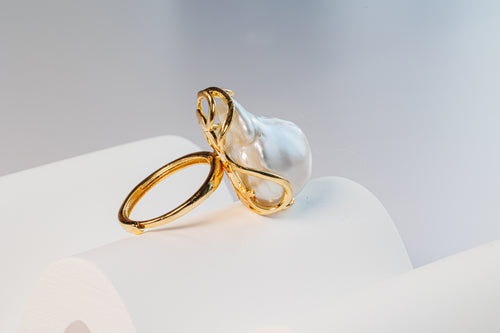 Baroque Pearl Ring - adjustable