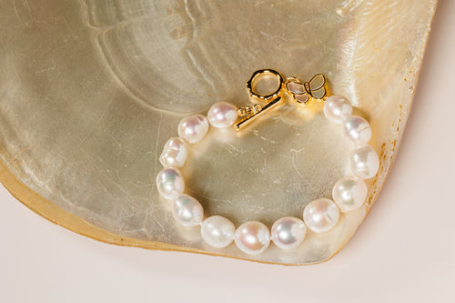 Butterfly Baroque Pearl Bracelet