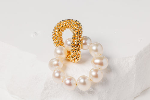 Love Twist Pearl Earrings