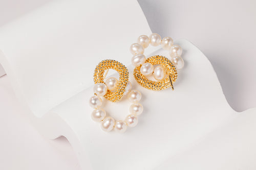 Love Twist Pearl Earrings