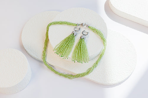 Vibrant Peridot Triple Strand Necklace