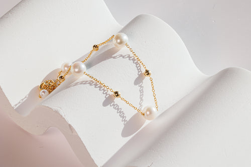 Golden Luminescence Bracelet