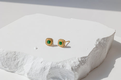 Small Sugarloaf Emerald Studs
