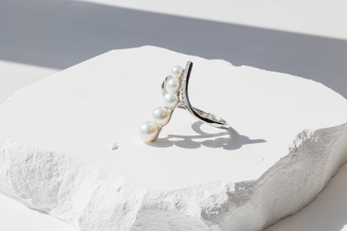 Pearl Crescendo Ring