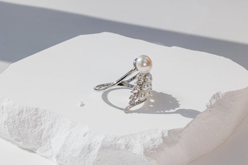 Pearl Feather Ring