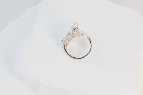 Pearl Feather Ring