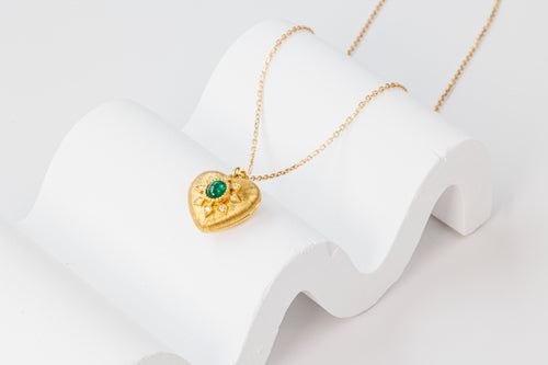 front view of pendant