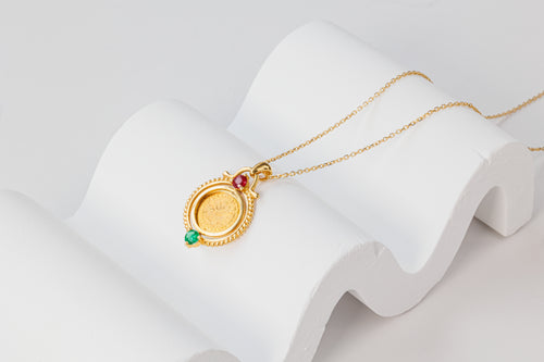 Front view of pendant