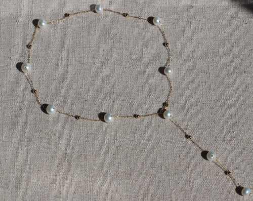 Medium Freshwater Pearl Necklace