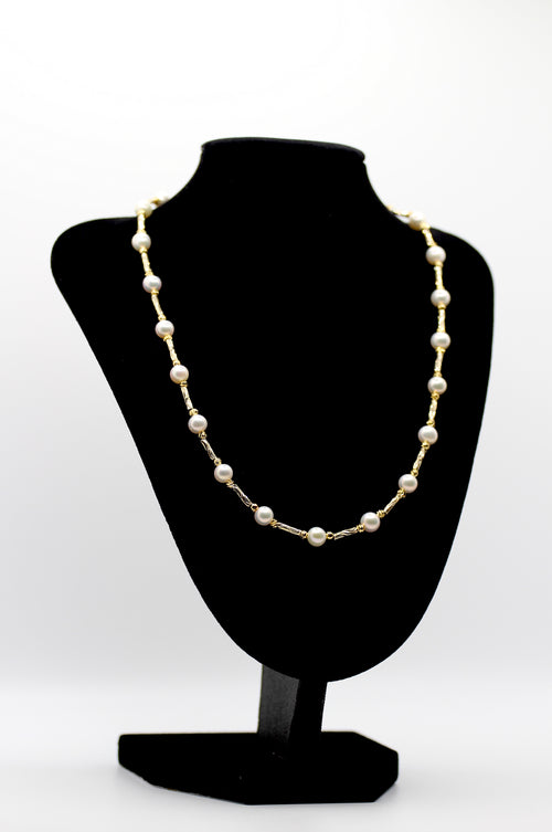 Freshwater Pearl Snake Bone Chain Necklace