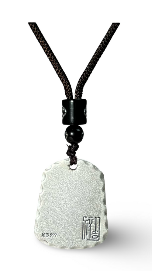 Hammered Silver Pendant Necklace