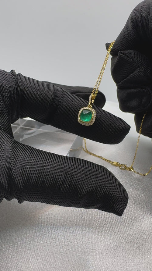 Emerald Pendant Sugarloaf Cut